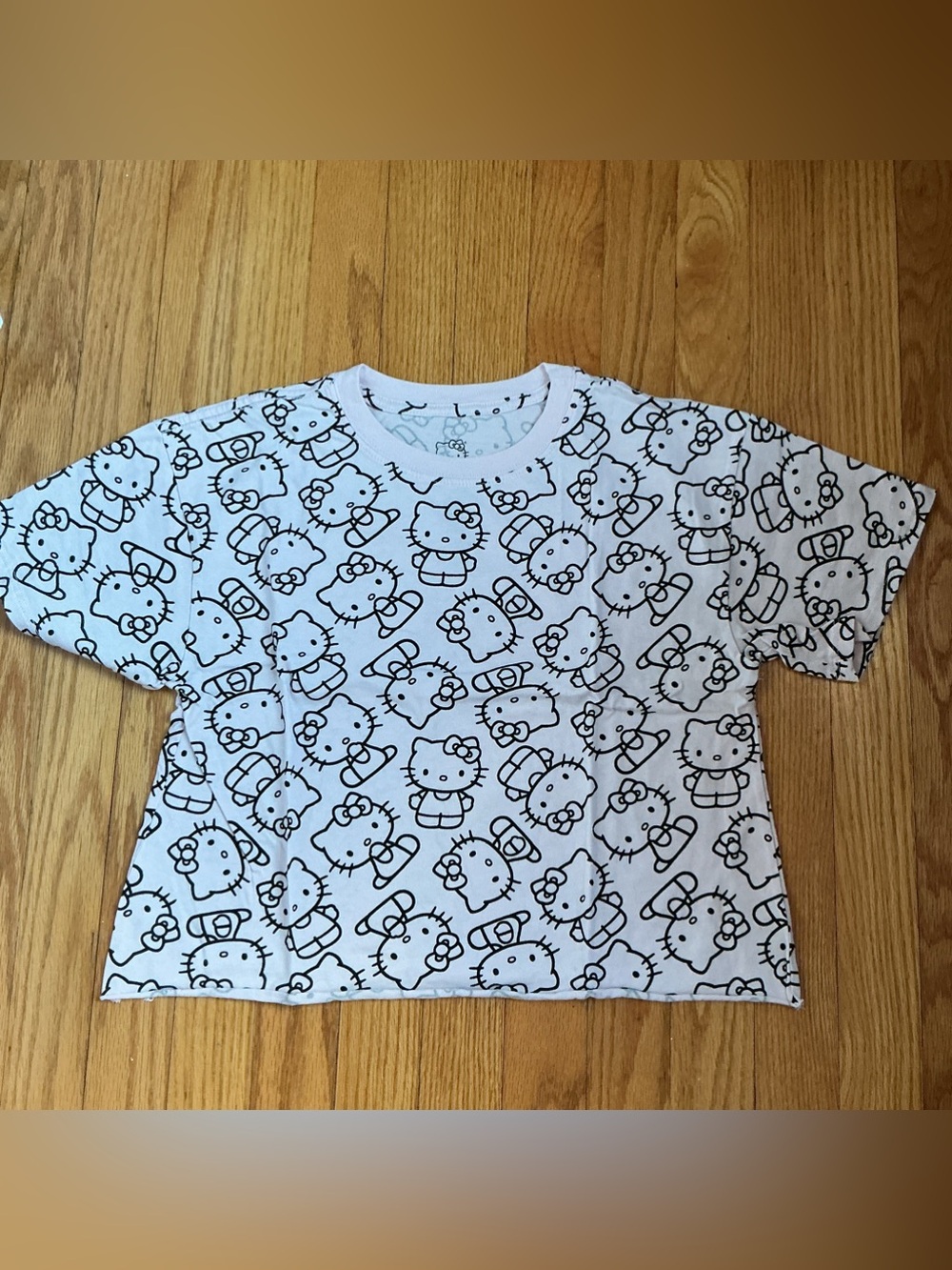 Hello kitty tops - Picture 9 of 9